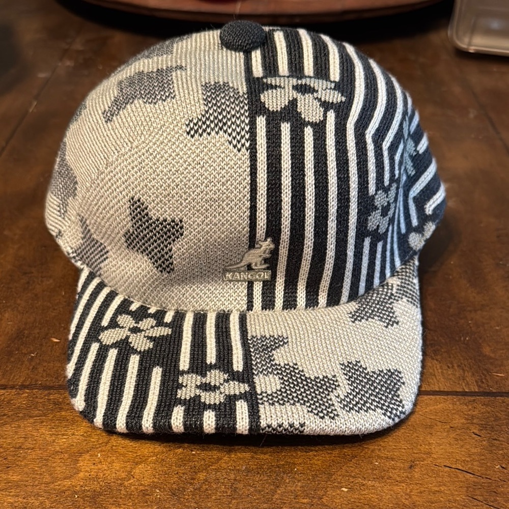 Kangol Black and Gray Hat NWT
